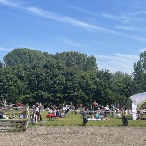 04B665AD FC9C 4EDF 9862 C842E8BCEA34